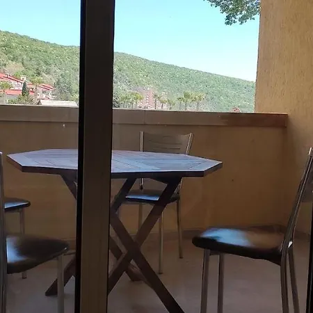 Apartmán на метри от плажа